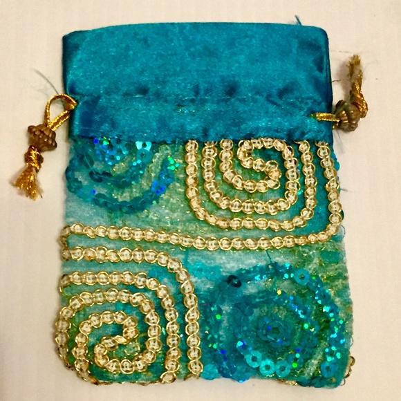 Favor Bags - Picture 2 of 3